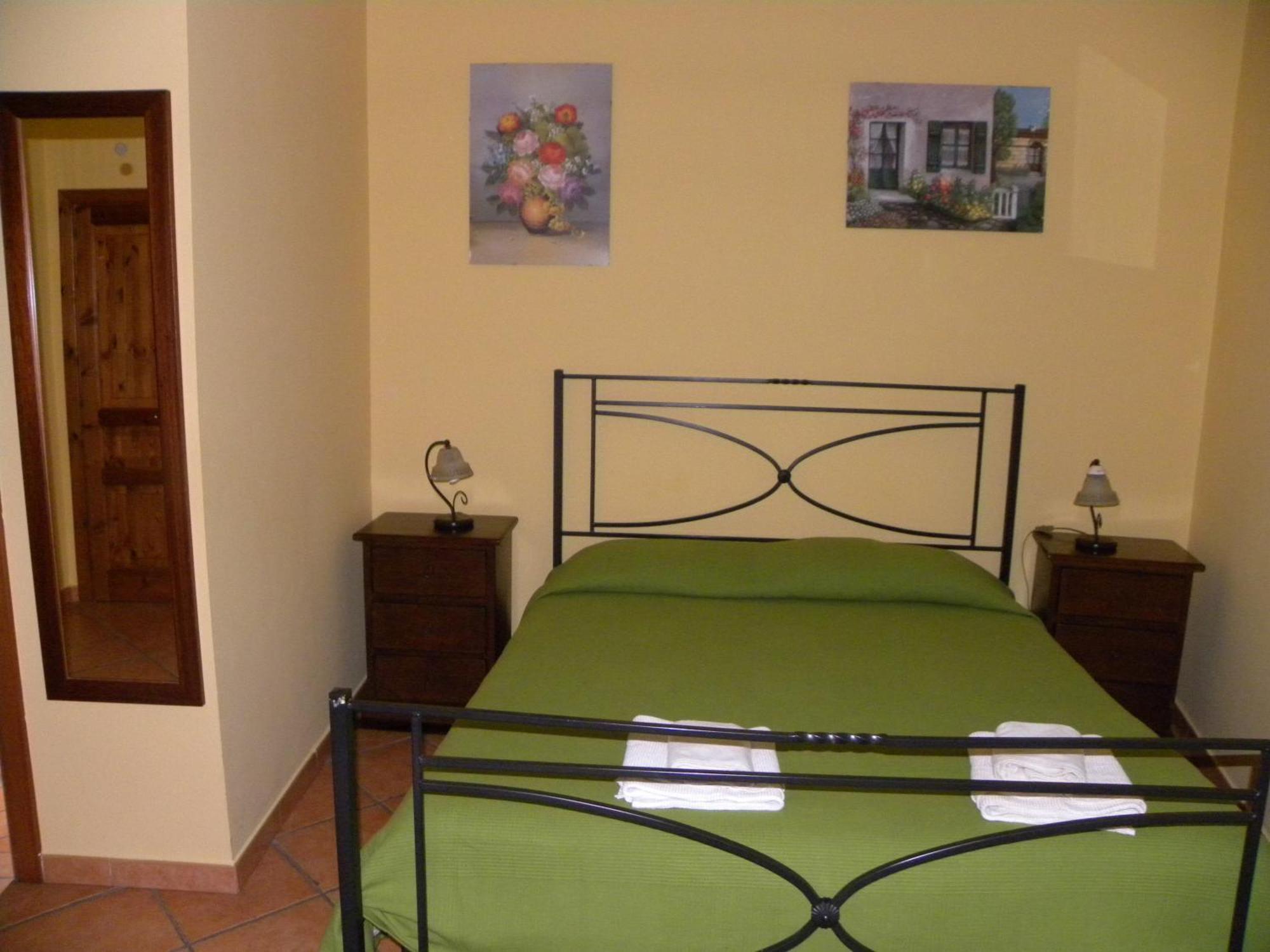 Case Vacanze Albamarina Lipari Szoba fotó