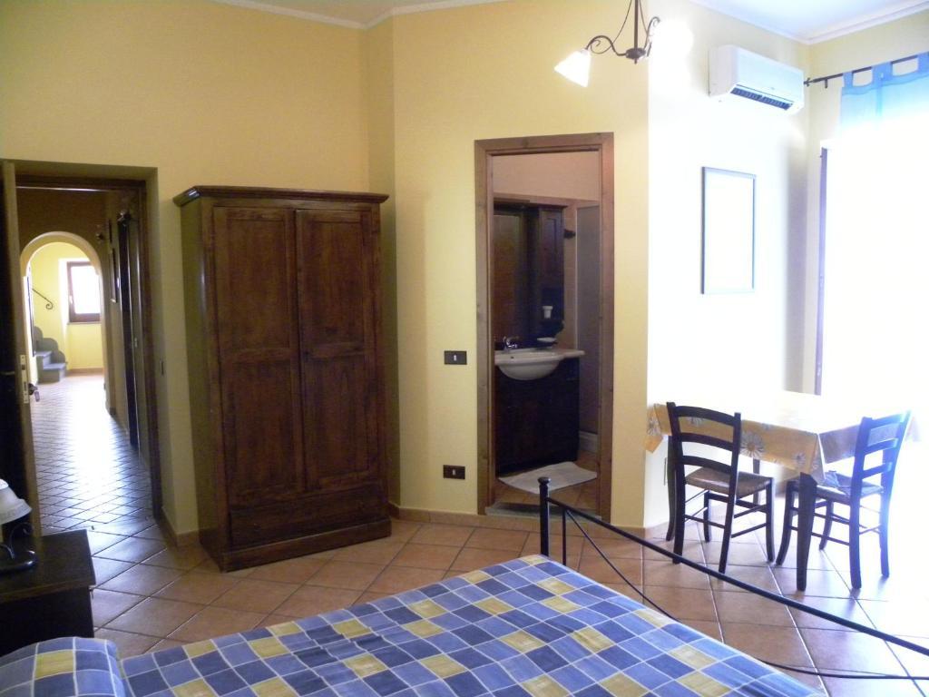 Case Vacanze Albamarina Lipari Szoba fotó